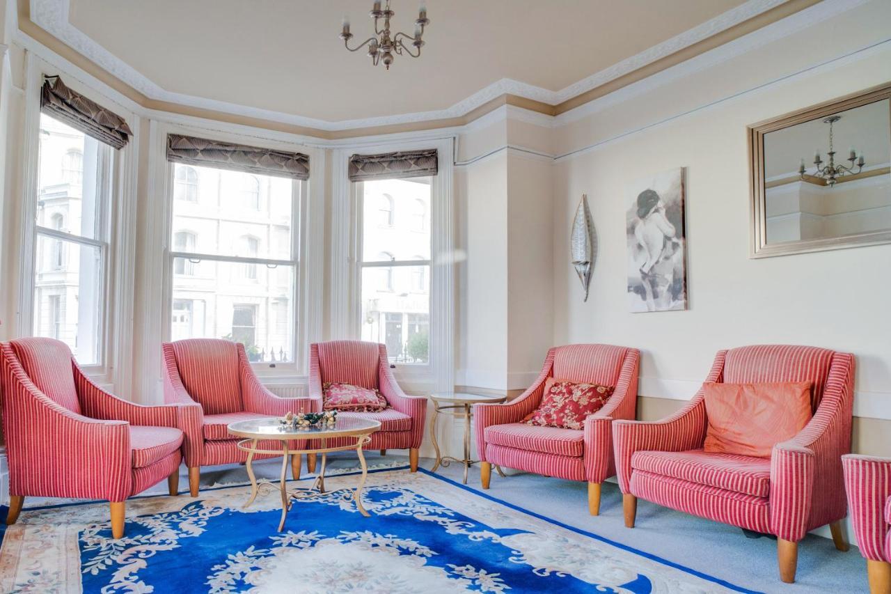 Oyo The Palm Court Hotel Истборн Екстериор снимка