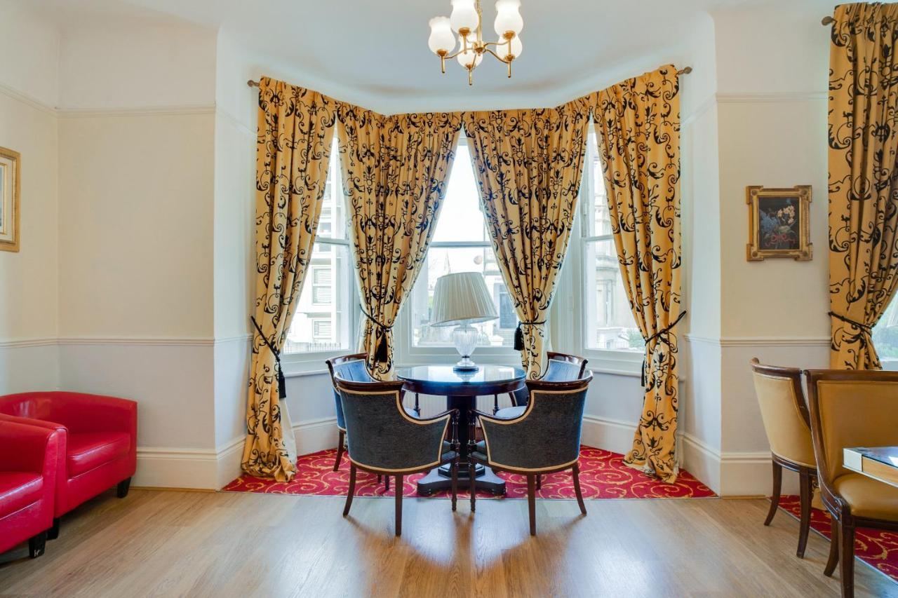 Oyo The Palm Court Hotel Истборн Екстериор снимка