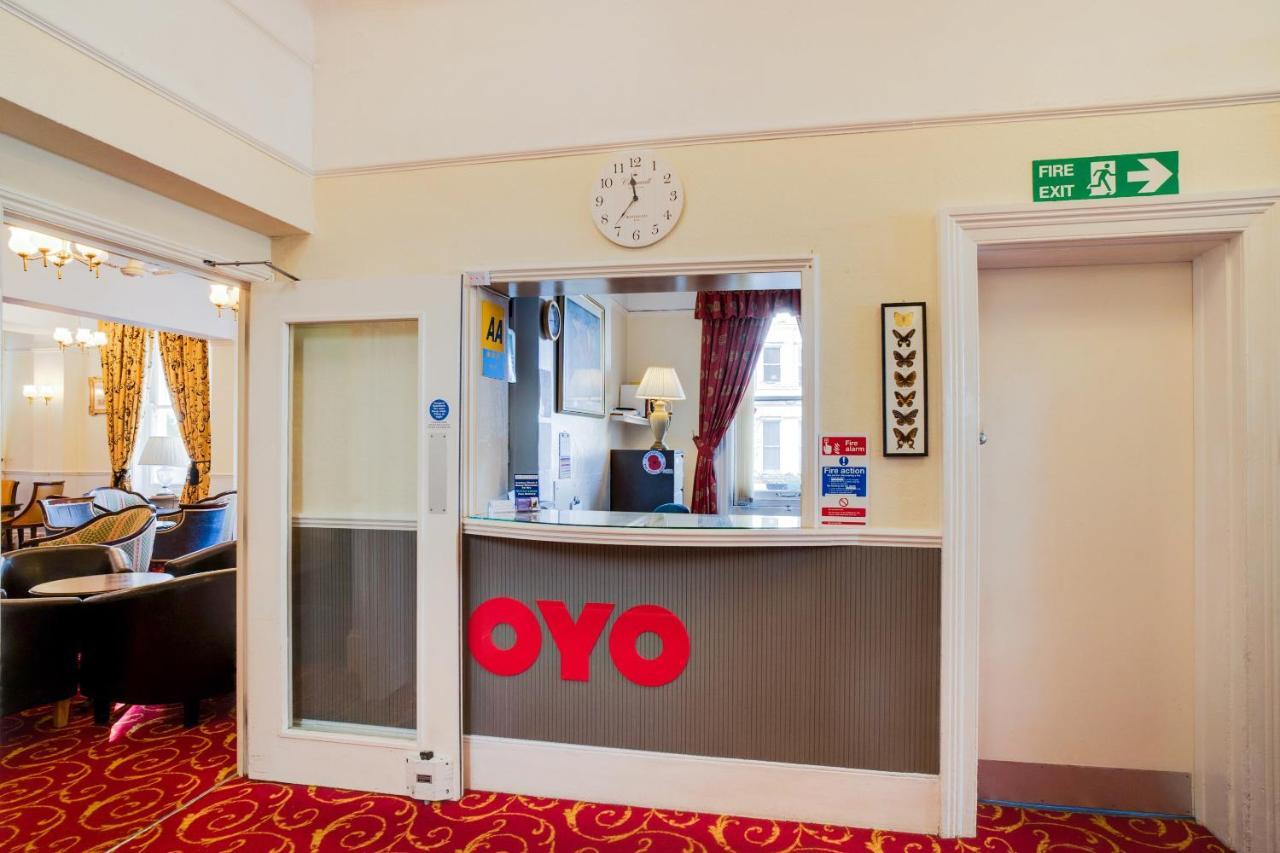 Oyo The Palm Court Hotel Истборн Екстериор снимка